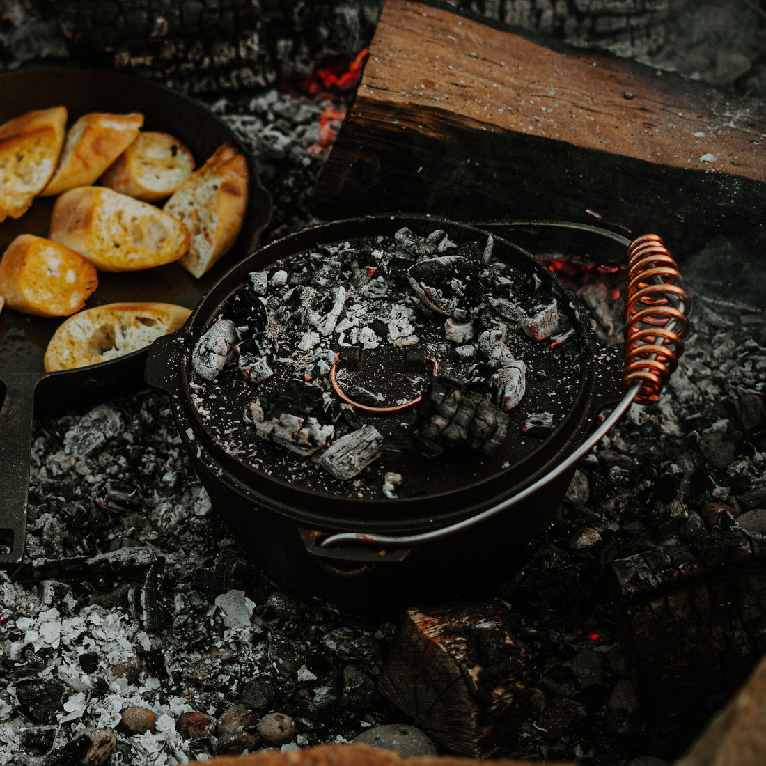 Polished Cast Iron Dutch Oven - 4qt